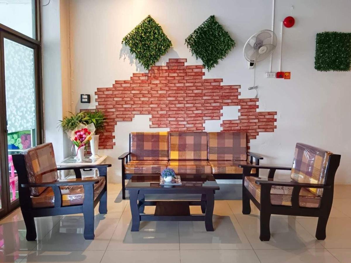 Palada Guest House Hua Hin Bagian luar foto