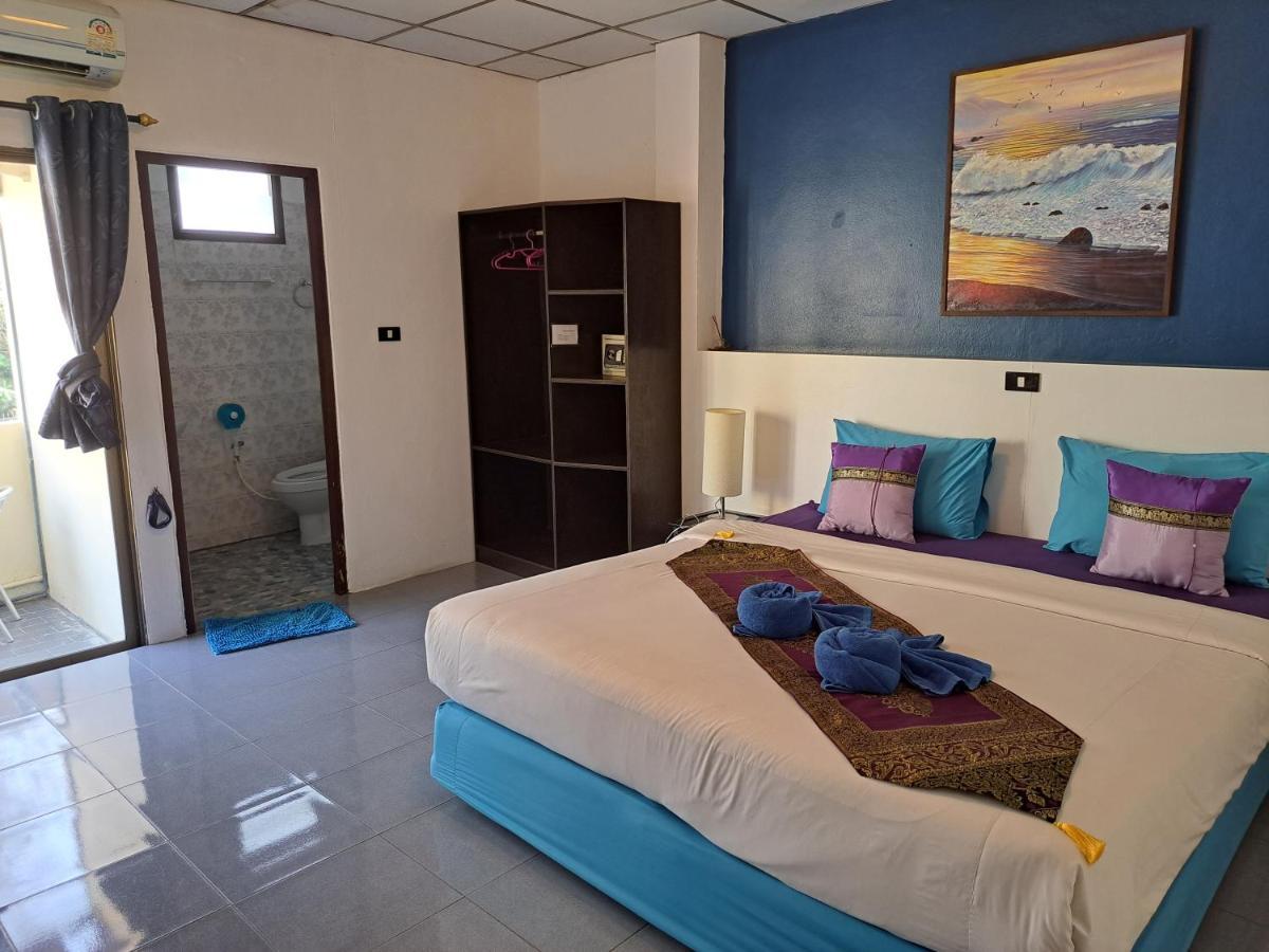 Palada Guest House Hua Hin Bagian luar foto