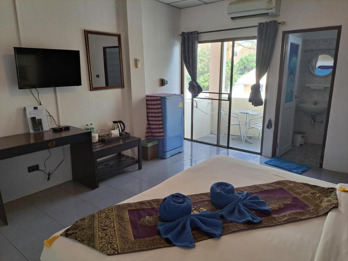 Palada Guest House Hua Hin Bagian luar foto